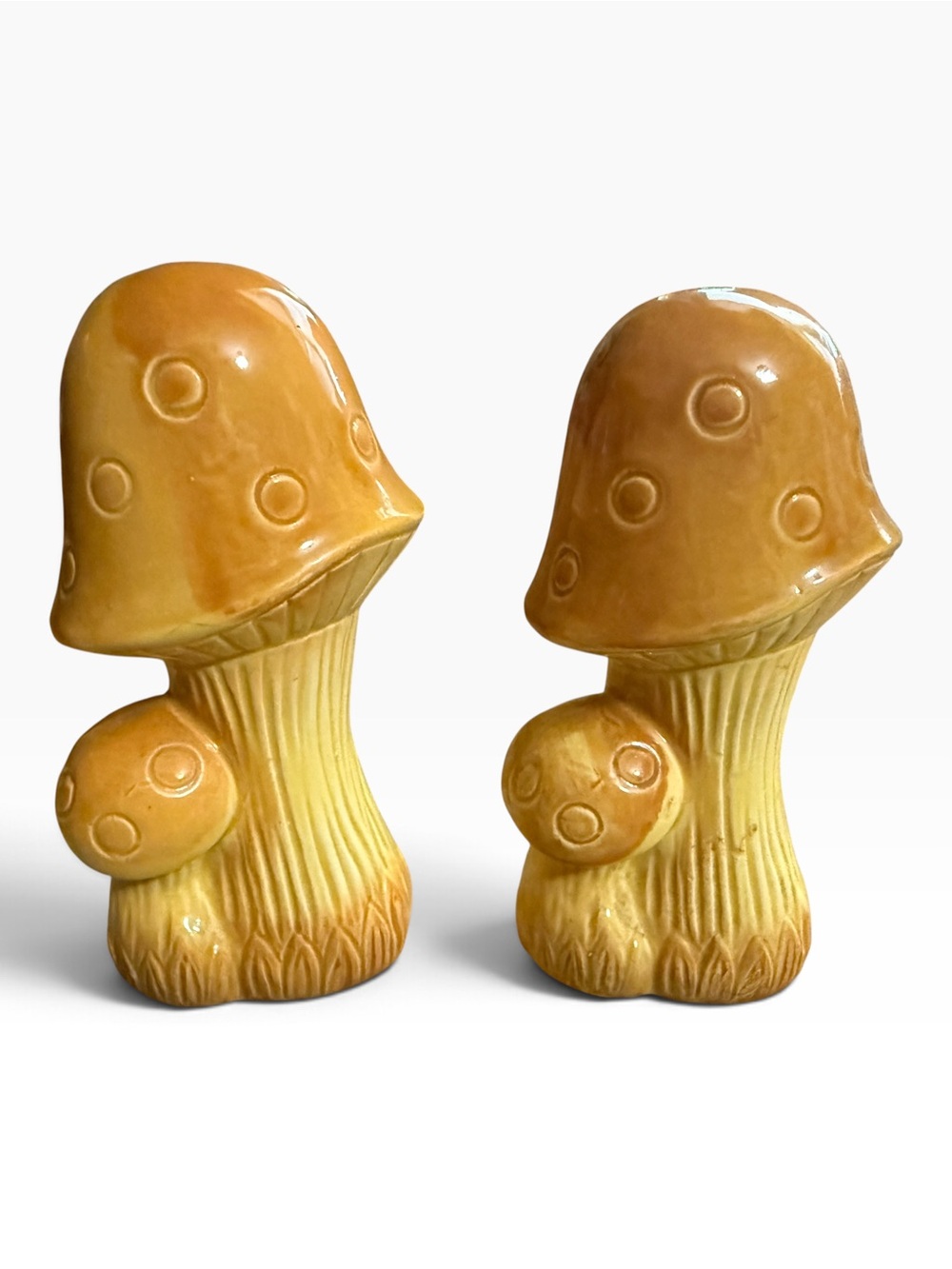 Vintage 1970s Ceramic Mushroom Salt & Pepper Shakers Set MCM Japan